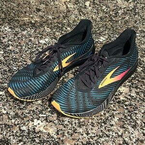 Brooks Men's Black and Teal Athletic Shoes